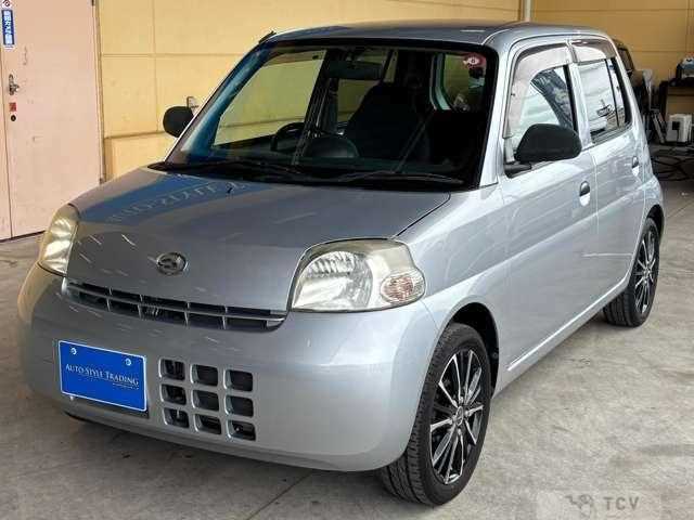 2010 Daihatsu Esse