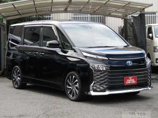 2022 Toyota Voxy