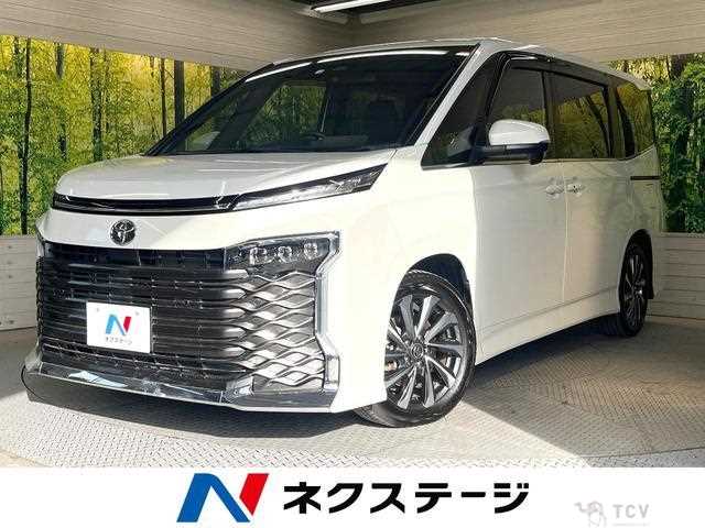2022 Toyota Voxy