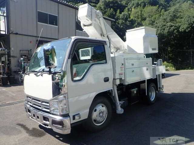 2012 Isuzu Elf Truck