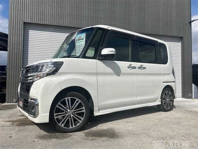 2017 Daihatsu Tanto
