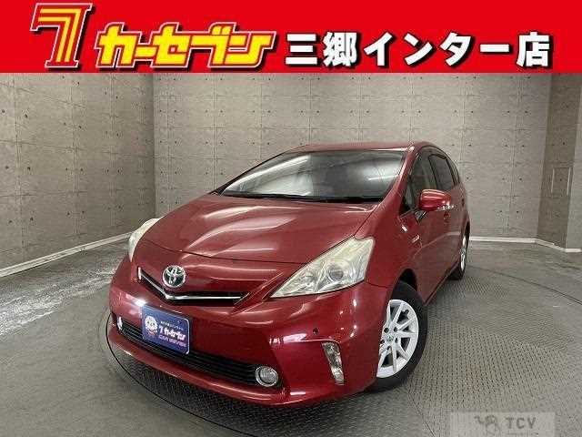2013 Toyota PRIUS α