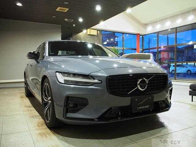 2022 Volvo S60