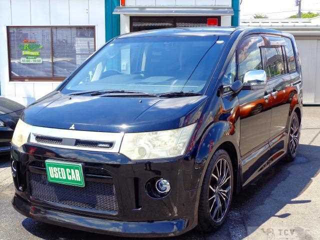 2012 Mitsubishi Delica D5