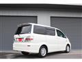 2004 Toyota Alphard Hybrid
