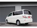 2004 Toyota Alphard Hybrid