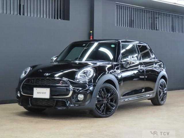 2018 BMW MINI