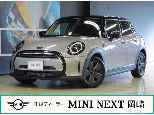2022 BMW MINI
