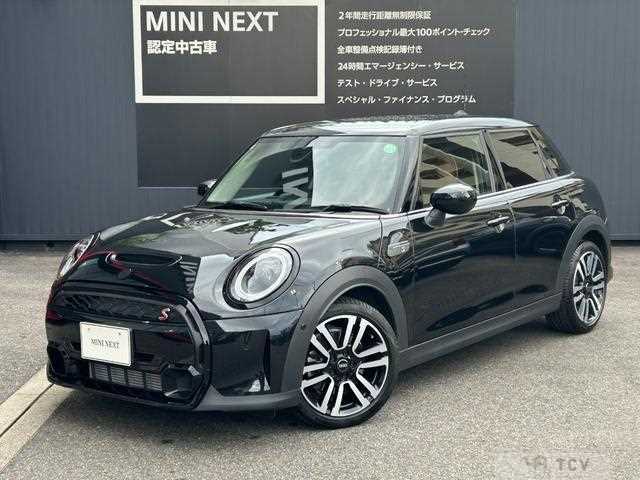 2023 BMW MINI