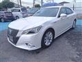 2013 Toyota Crown Hybrid