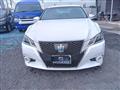 2013 Toyota Crown Hybrid
