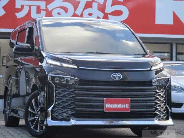 2023 Toyota Voxy