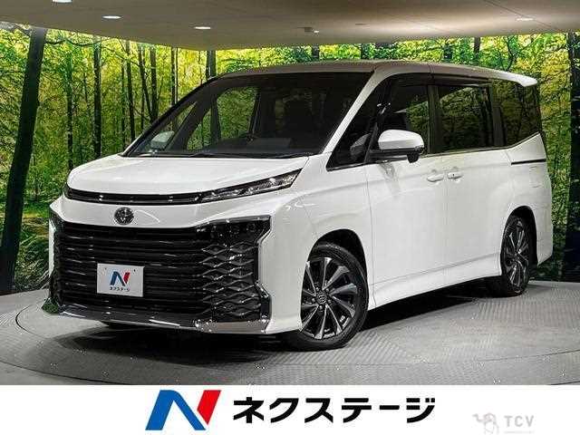 2023 Toyota Voxy