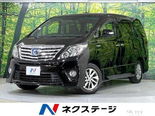 2013 Toyota Alphard Hybrid