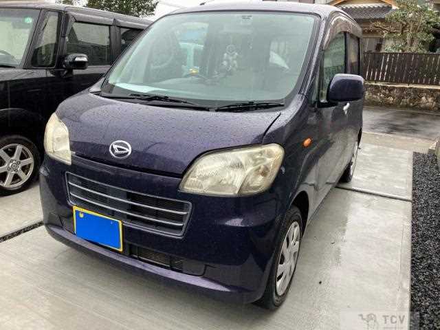 2011 Daihatsu Tant Exe