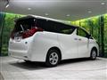 2022 Toyota Alphard Hybrid
