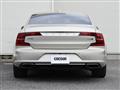 2017 Volvo S90