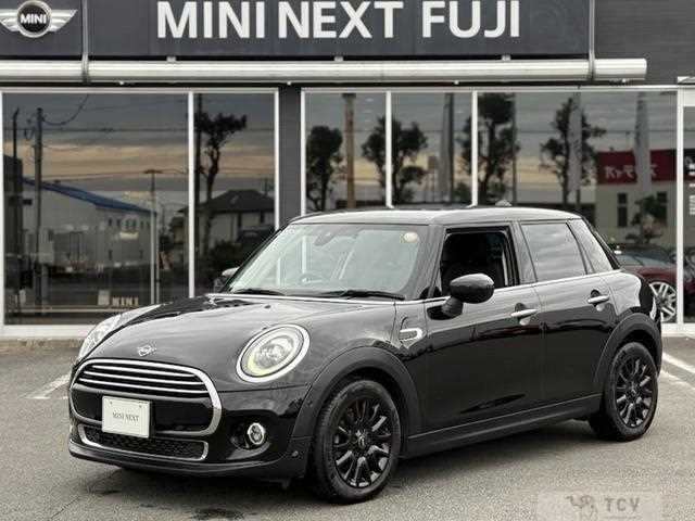 2020 BMW MINI