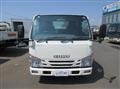 2016 Isuzu Elf Truck