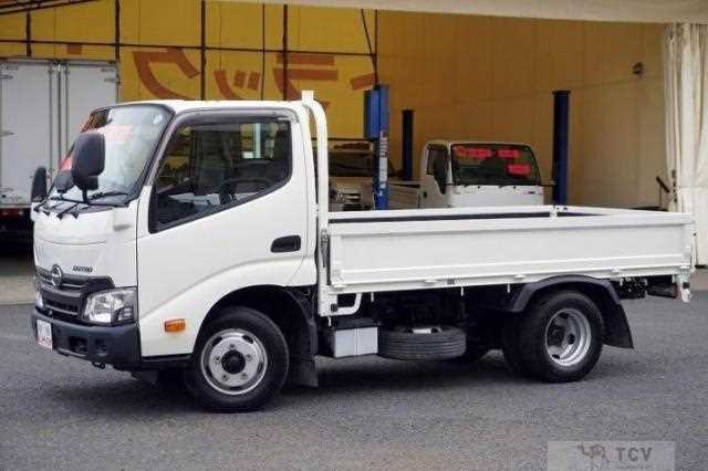 2017 Hino Dutro