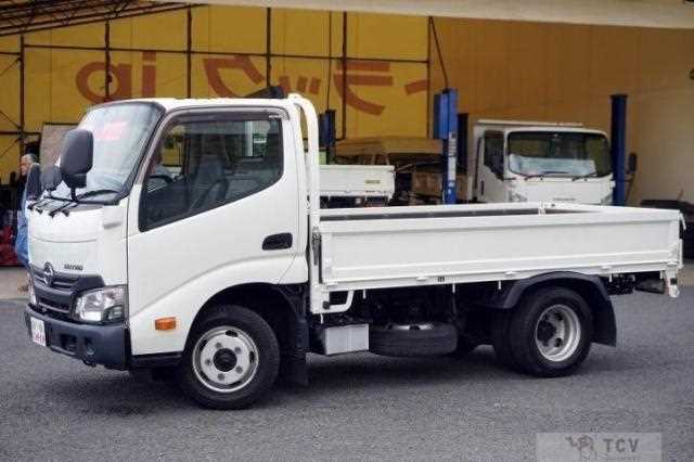 2017 Hino Dutro