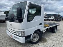 2004 Mazda Titan Dash