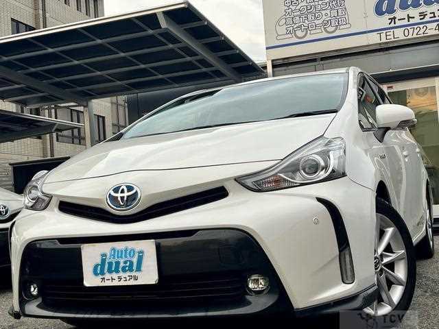 2015 Toyota PRIUS α