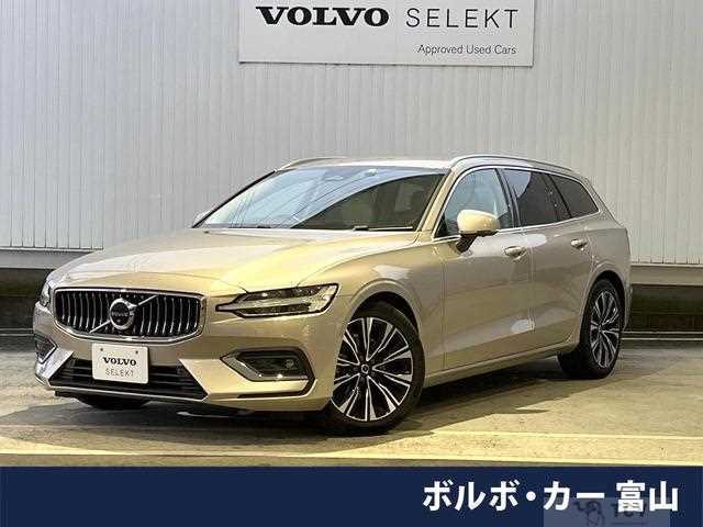 2022 Volvo V60
