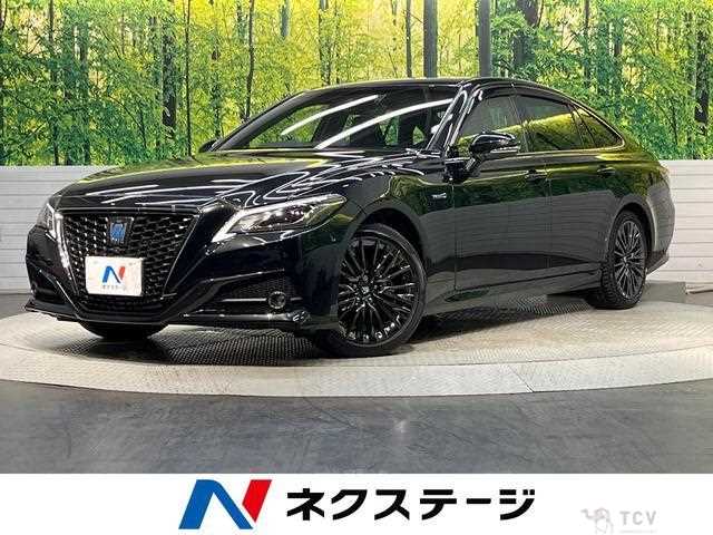 2020 Toyota Crown Hybrid