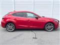 2017 Mazda Axela
