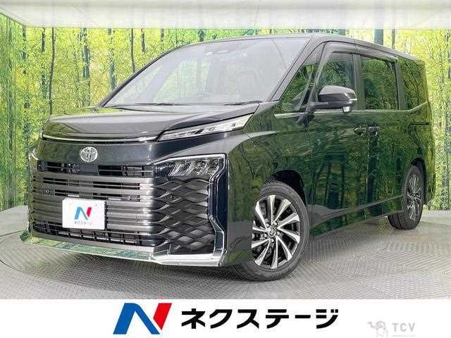 2022 Toyota Voxy