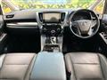 2022 Toyota Alphard Hybrid