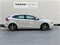 2017 Volvo V40