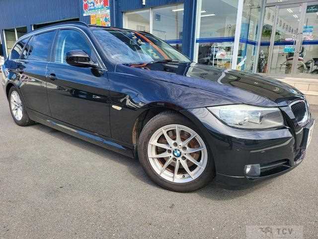 2011 BMW 3 Series