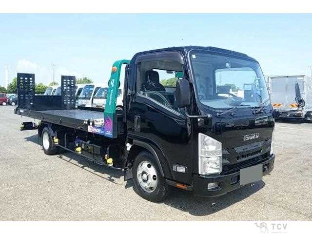 2021 Isuzu Elf Truck