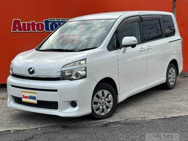 2011 Toyota Voxy