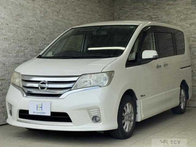2013 Nissan Serena