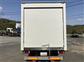 2010 Isuzu Elf Truck