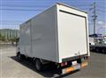 2010 Isuzu Elf Truck