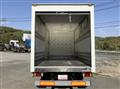 2010 Isuzu Elf Truck