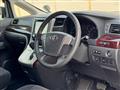 2012 Toyota Alphard G