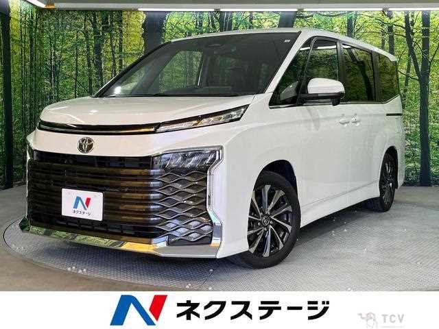 2023 Toyota Voxy