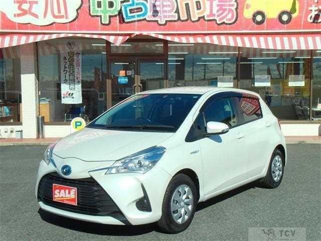 2017 Toyota Vitz