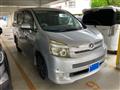 2007 Toyota Voxy