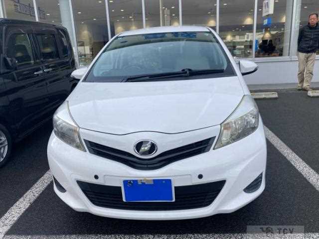 2011 Toyota Vitz
