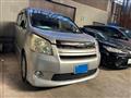 2007 Toyota Noah