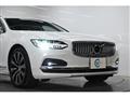 2022 Volvo V90