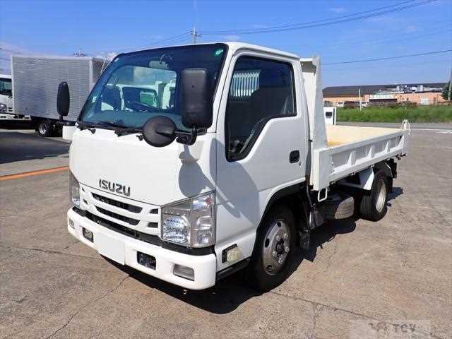 2015 Isuzu Elf Truck