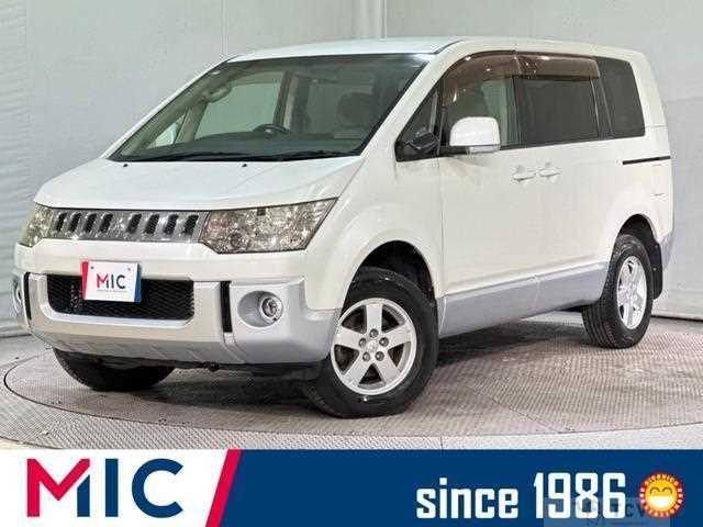 2008 Mitsubishi Delica D5