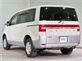 2008 Mitsubishi Delica D5